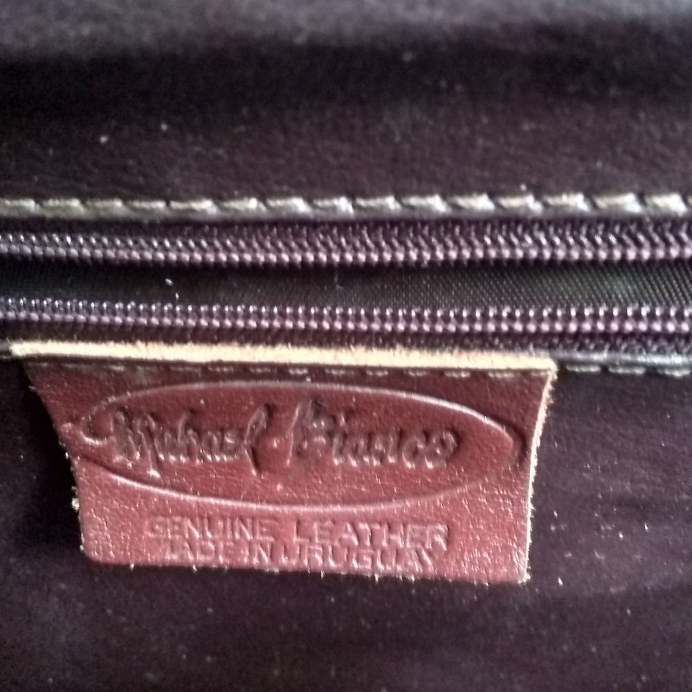 Embossed leather briefcase - Picture 4 of 5